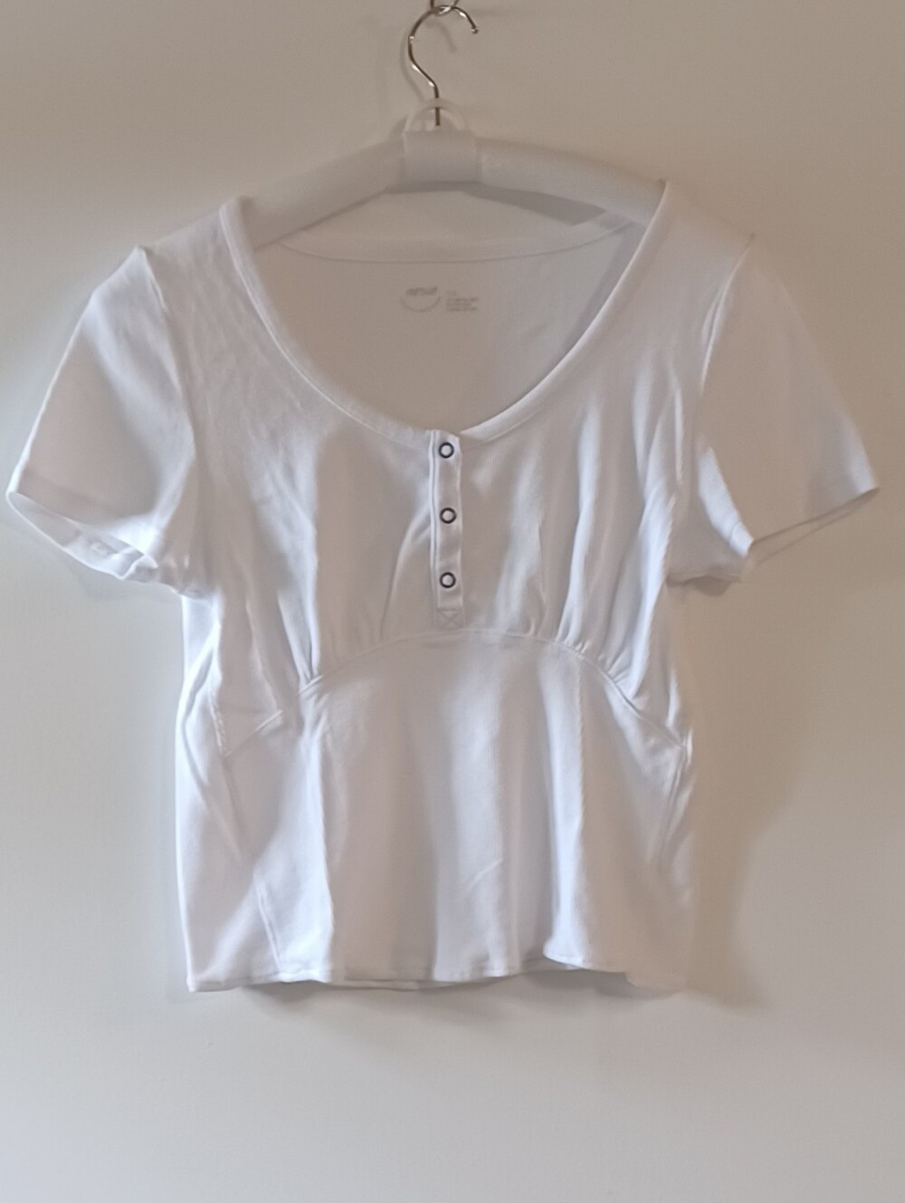 Aerie White Henly T-Shirt, Large